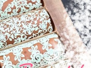featured-img-roll-cakes-decor.jpg